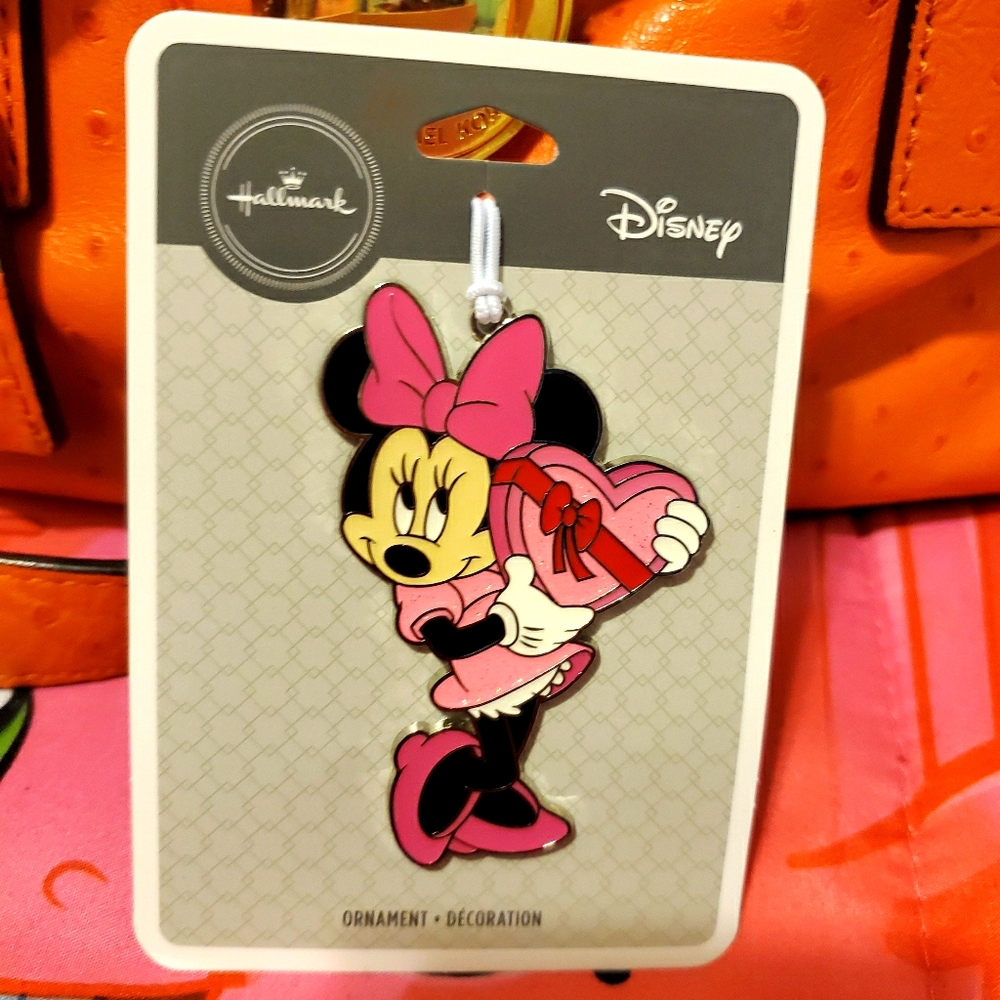 Hallmark Disney minnie mouse Ornament - Picture 1 of 1